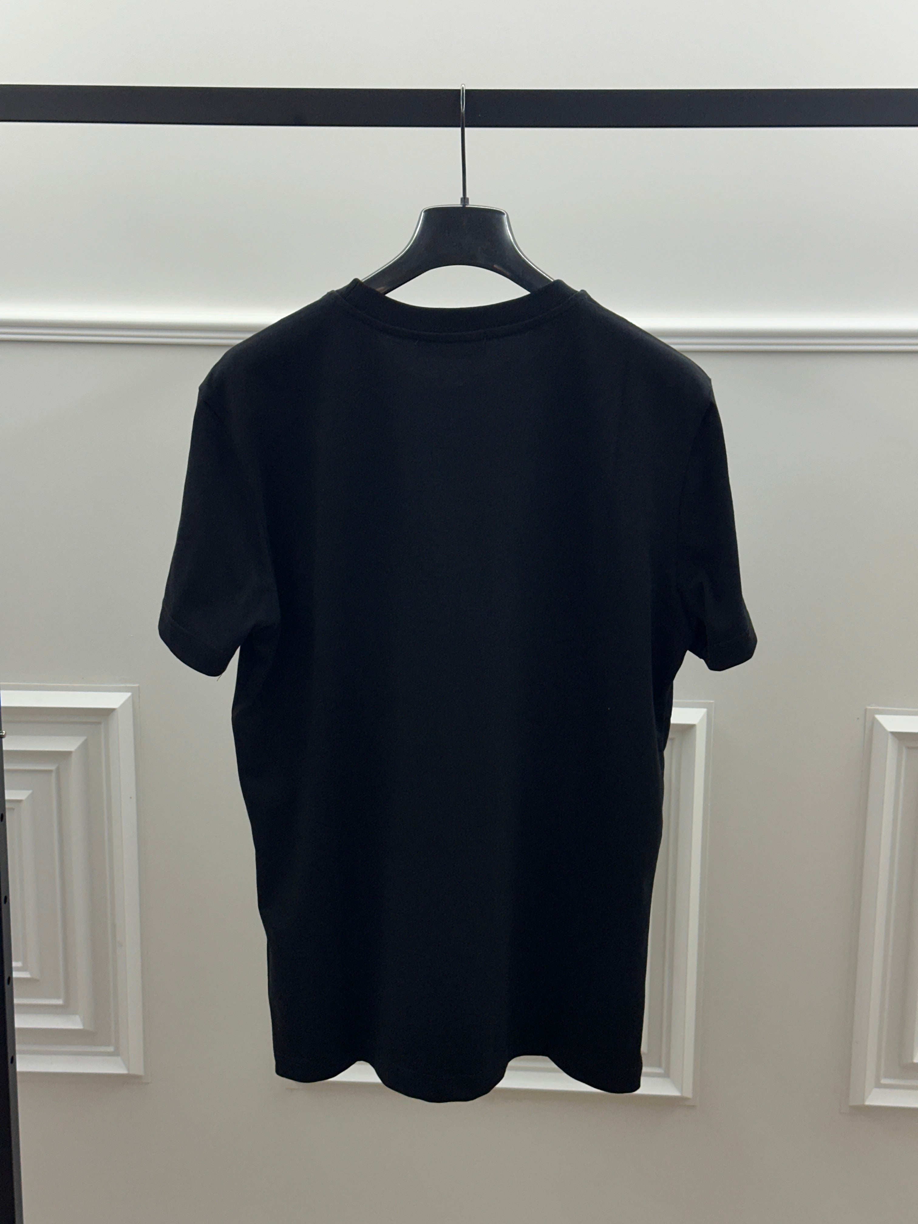 FENDI™ Minimal FF Logo T-Shirt Black Luxury Edition
